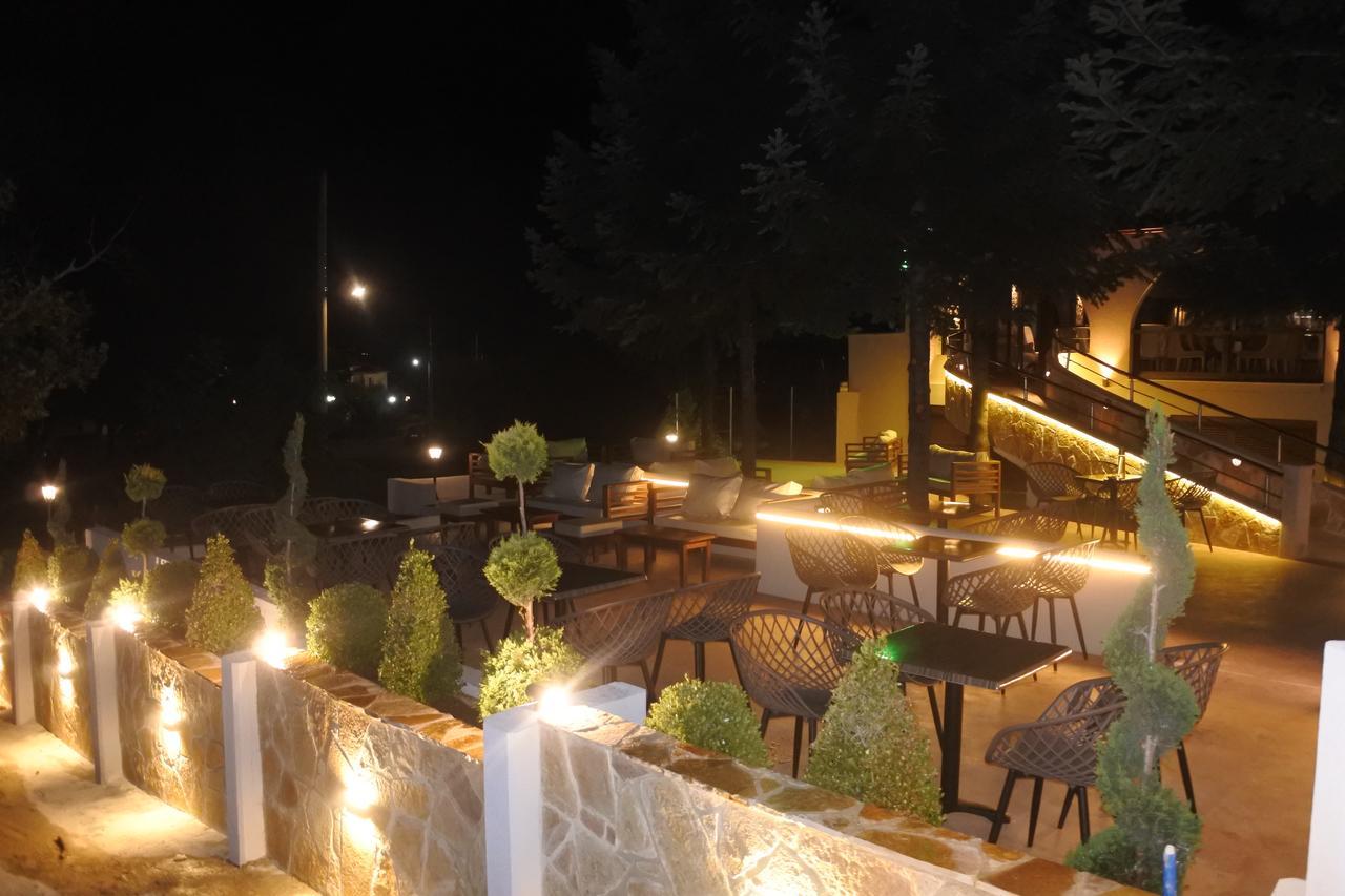 Hotel Konaki Arnaia Exterior photo
