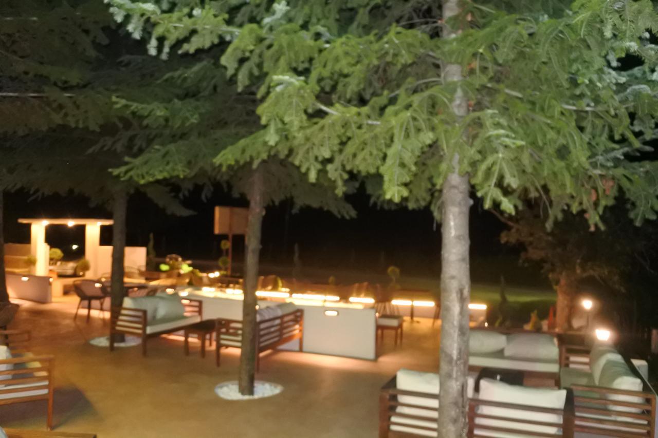 Hotel Konaki Arnaia Exterior photo